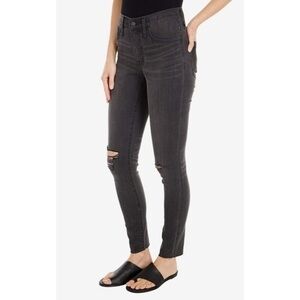 Madewell • 9'' Mid-Rise Skinny Jeans in Black Sea
